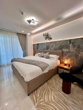 Gorgeous 2 Bedroom At Kasstowers